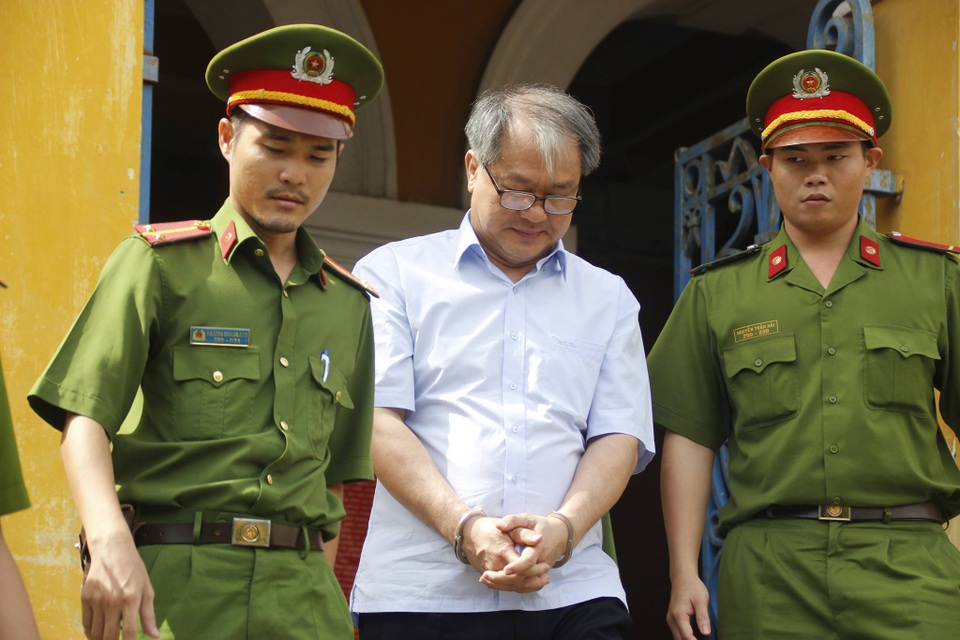 Đại án VNCB: Bà Trần Ngọc Bích yêu cầu trả lại 5.190 tỷ đồng - 1 Bị cáo Danh tại tòa