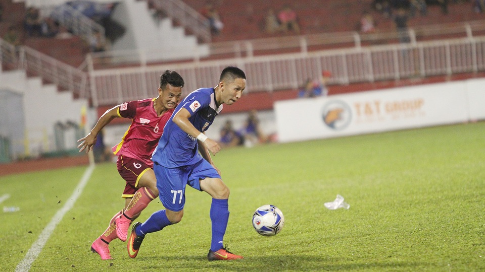 Vòng 25 V-League 2016: “Chung kết” trên sân Cẩm Phả - 1 Than Quảng Ninh vẫn còn quyền tự quyết trong cuộc đua đến ngôi vô địch (ảnh: Trọng Vũ)