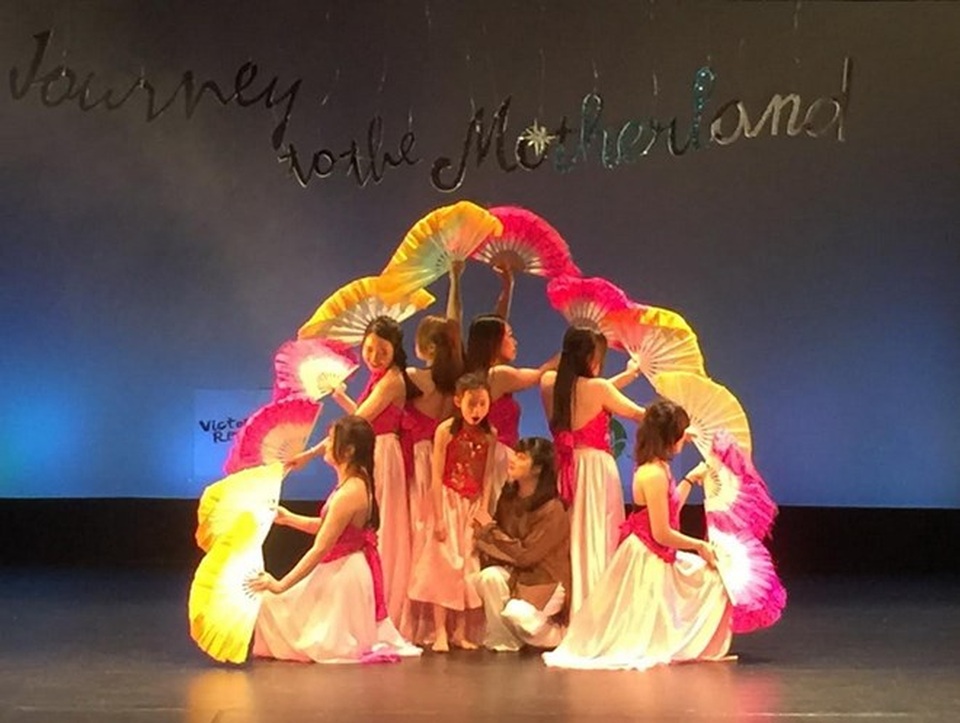 Tưng bừng tổ chức "Ngày Việt Nam 2016" tại New Zealand - 1 Một trong những tiết mục biểu diễn trong sự kiện “Ngày Việt Nam 2016” tại Wellington. (Nguồn: Đại sứ quán Việt Nam tại New Zealand).