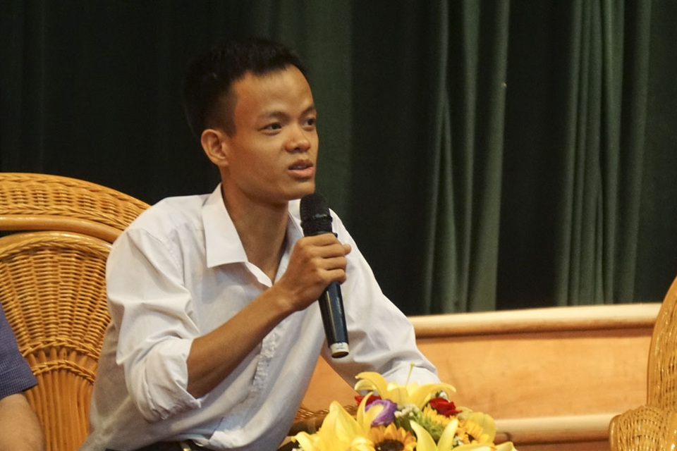 Những sản phẩm Nhân tài Đất Việt có doanh thu triệu đô - 2
Anh Vũ Quang Trung- Giám đốc Công ty Websosanh cũng trong một dịp chia sẻ những kinh nghiệm đi đến thành công từ giải thưởng NTĐV.