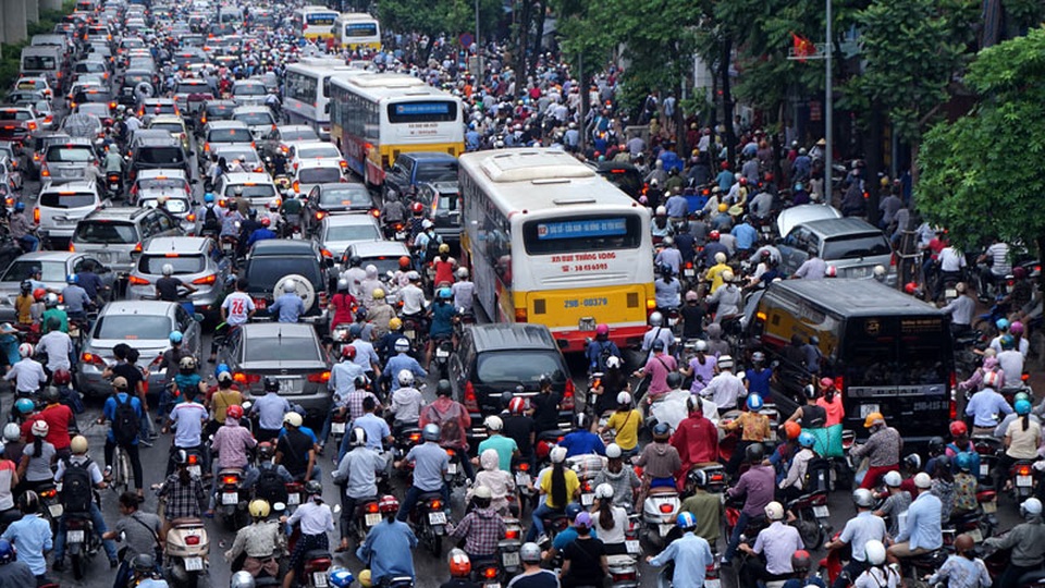 Ra đường là hít thở nhiều loại khí độc - 1
Tình trạng ô nhiễm không khí tại các thành phố lớn đang rất báo động