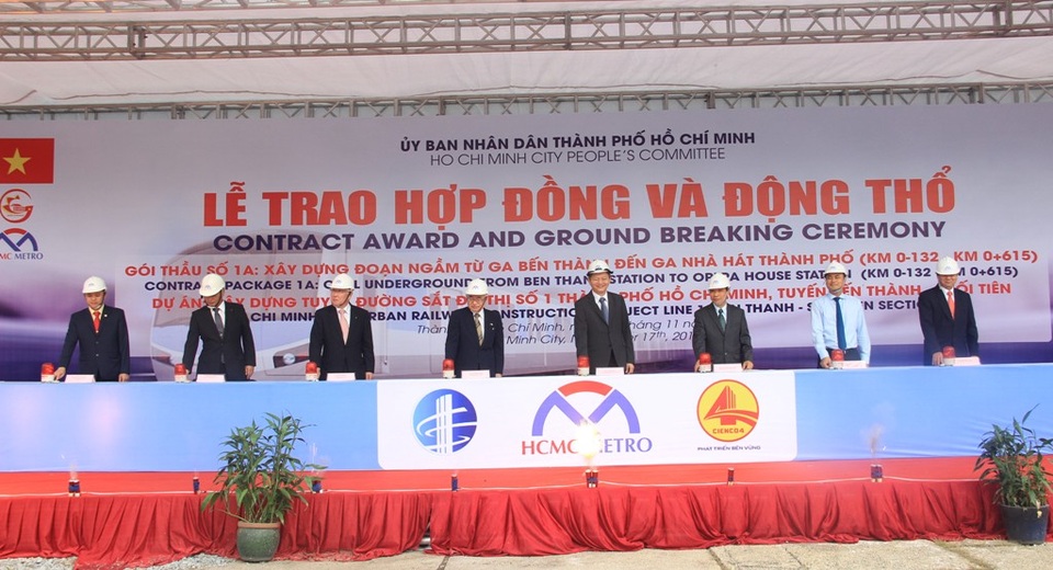 Kiến nghị trình Quốc hội dự án metro hơn 41.000 tỷ đồng - 2 Lễ khởi công gói thầu xây dựng nhà ga Bến Thành và đoạn ngầm đến ga Nhà hát Thành phố
