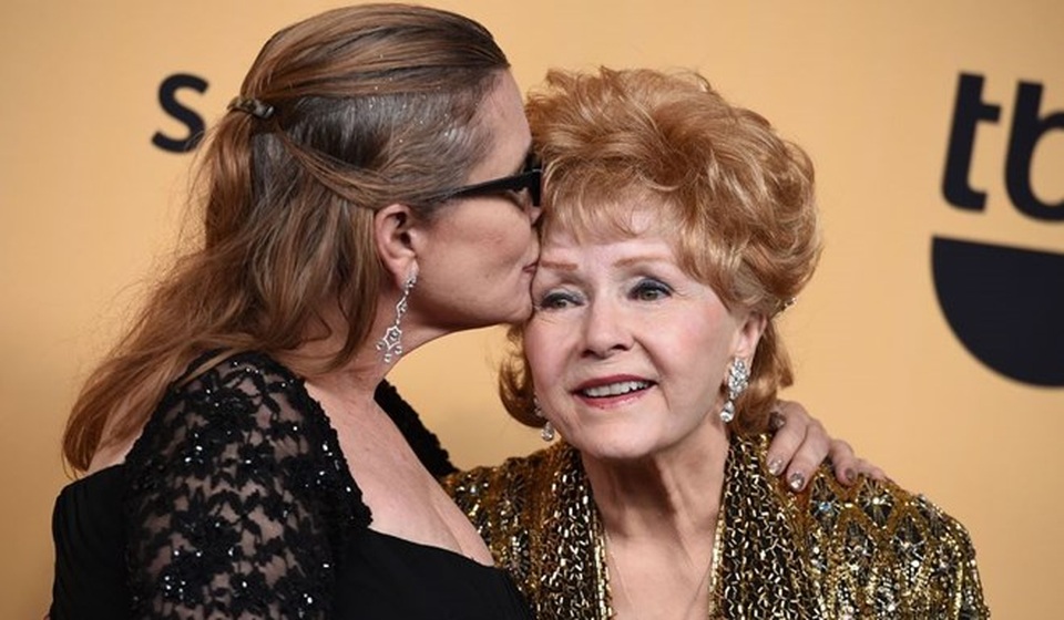 
Nữ diễn viên Carrie Fisher và mẹ - bà Debbie Reynolds. (Nguồn: Getty Images)
