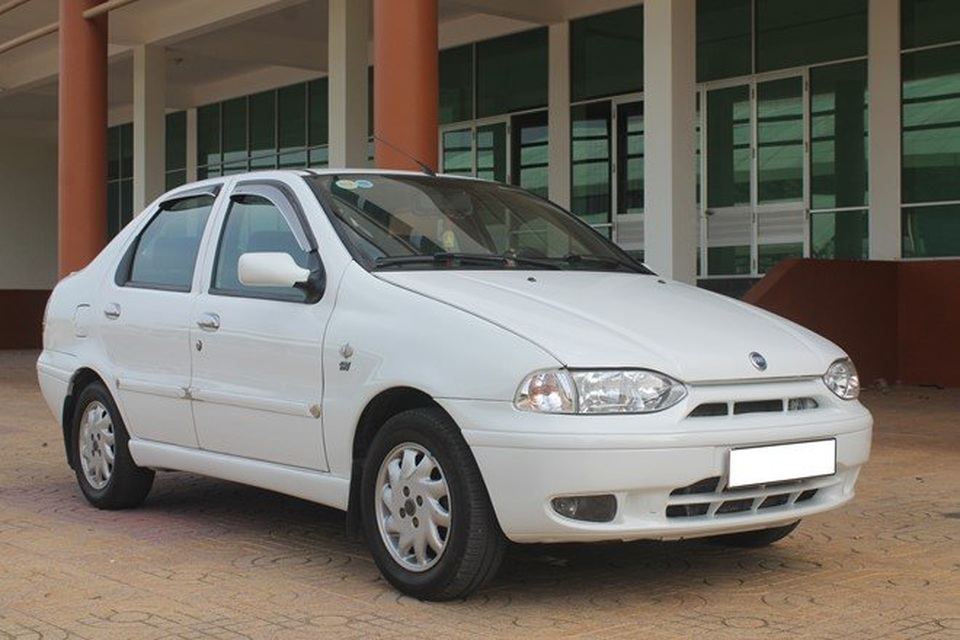 Ô tô 100 triệu: Coi chừng rước nợ vào thân - 2
Đây có lẽ chính là cái được lớn nhất với những người có công việc đặc thù, phải làm xa nhà, đi sớm về khuya mà không có đủ tiền để tậu một chiếc xế hộp đời cao giá chát.
