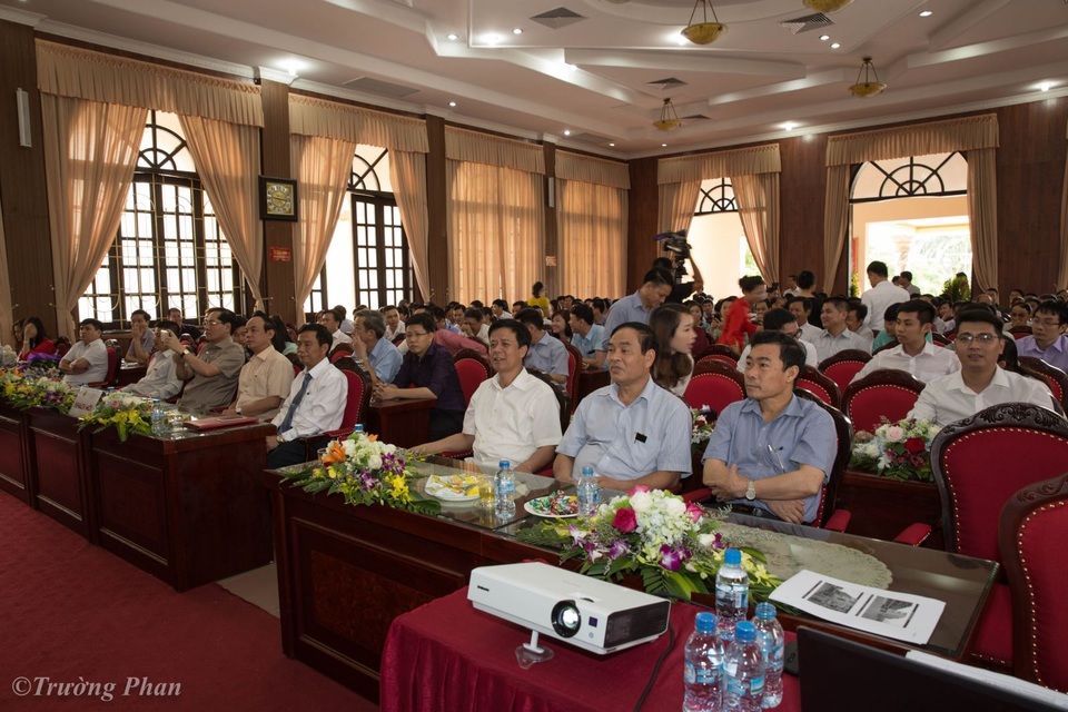 Hà Nội: Lộc Ninh tạo “cơn sốt” nhà giá rẻ chỉ 580 triệu/căn - 1 Khách hàng tham quan Lễ giới thiệu dự án Lộc Ninh Singashine ngày 28.5.2016 vừa qua
