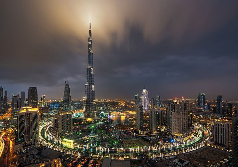 Không chỉ là niềm tự hào của người dân Dubai, Burj Khalifa còn là trung tâm ẩm thực, mua sắm và giải trí nức tiếng dành cho giới thượng lưu thế giới.
