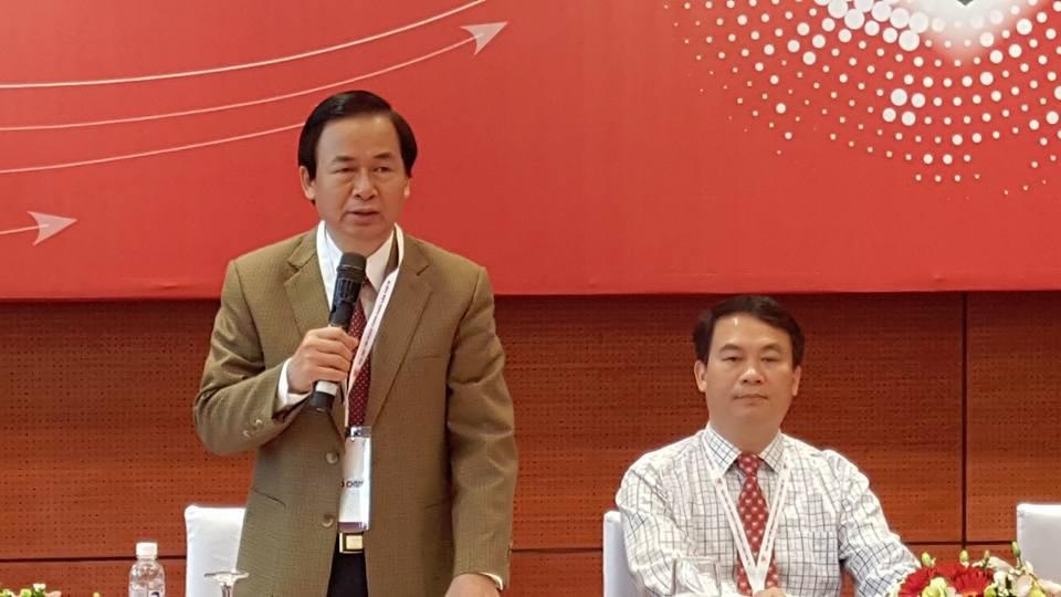 Việt Nam: Gần 50% người trưởng thành có nguy cơ mắc bệnh lý tim mạch - 1
GS.TS Nguyễn Lân Việt khuyến cáo người dân có lối sống lành mạnh để phòng bệnh tim mạch. Ảnh: H.Hải