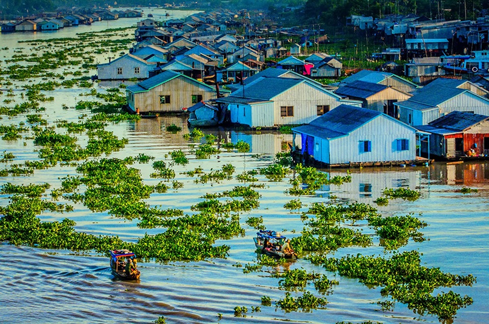 Xốn xang mùa nước nổi Châu Đốc - 1 Xốn xang mùa nước nổi Châu Đốc - 1