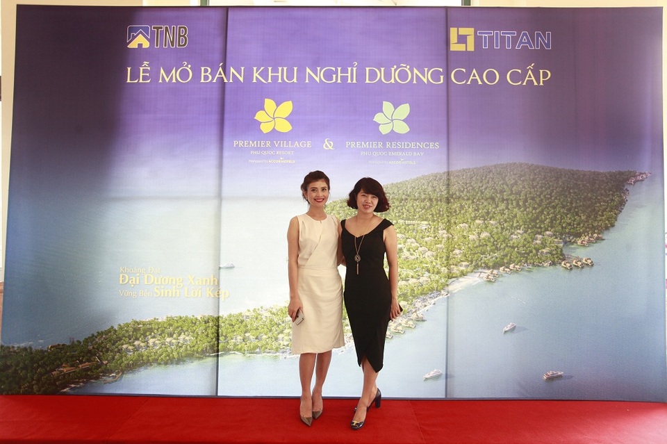 Condotel và biệt thự nghỉ dưỡng Phú Quốc – Cơ hội sinh lời vàng, thiên đường nghỉ dưỡng - 1 Bà Đỗ Thảo – Giám đốc Công ty TNHH Dịch vụ & Đầu tư TNB và bà Nguyễn Liên Dung – Giám đốc Công ty Cổ phần Dịch vụ Bất động sản Titan