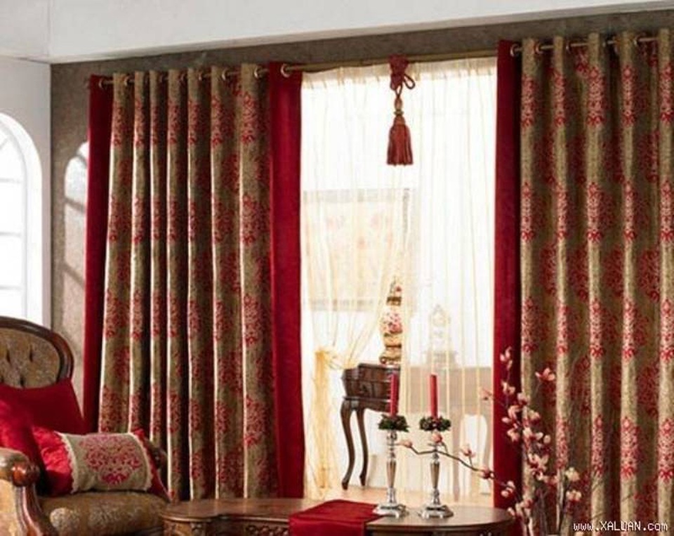 Mẹo giữ ấm cho nhà trong mùa đông - 1 Rèm cửa là đồ dùng hữu ích để ngăn hơi lạnh.