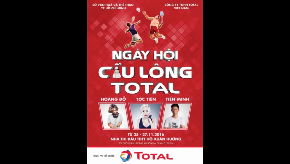 Tóc Tiên cổ vũ Tiến Minh trong trận thách đấu với nhà vô địch - 1 Với sự đa dạng trong thể thức thi đấu , Ngày hội cầu lông Total 2016 đáp ứng được nhu cầu của một sân chơi bổ ích và chuyên nghiệp cho tất cả các tín đồ của bộ môn cầu lông. Độ tuổi tham gia giải đấu được chia thành nhiều nhóm nhỏ, từ 18 đến 60 tuổi Có thể thấy, với quy mô tổ chức và sự phân chia rõ ràng về khả năng cũng như độ tuổi, Ngày hội cầu lông Total 2016 đã mang đến một sân chơi để mọi người có thể thi đấu và học hỏi lẫn nhau.