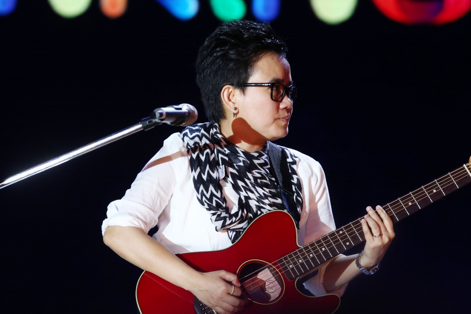 Tóc Tiên, Phạm Anh Khoa “gây sốt” với sáng tác mới nhất của Phương Uyên - 1 Tóc Tiên, Phạm Anh Khoa “gây sốt” với sáng tác mới nhất của Phương Uyên - 1