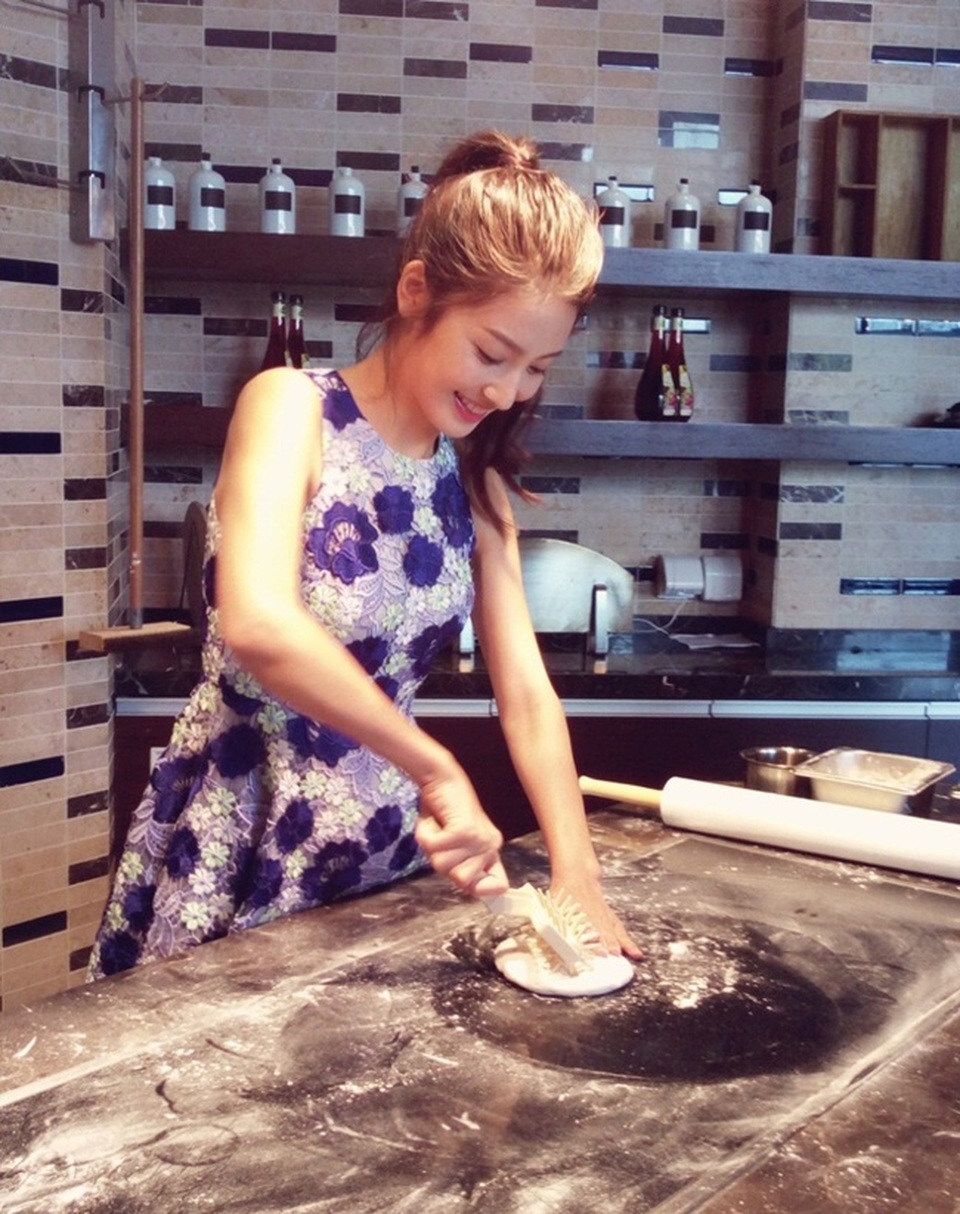 "Lạc mất hồn" vì nữ sinh trường điện ảnh Thượng Hải - 14 "Lạc mất hồn" vì nữ sinh trường điện ảnh Thượng Hải - 14