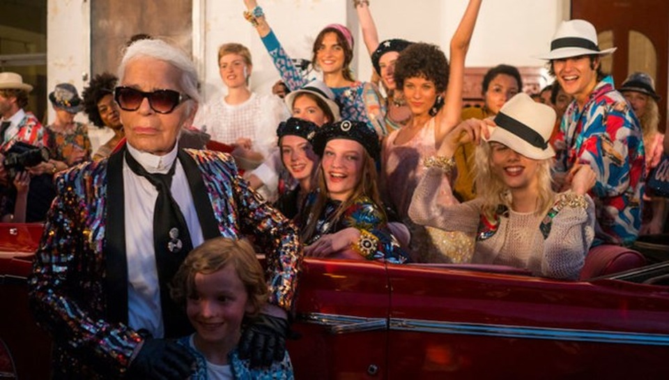 Những show diễn thời trang đáng nhớ của thế giới trong năm 2016 - 17