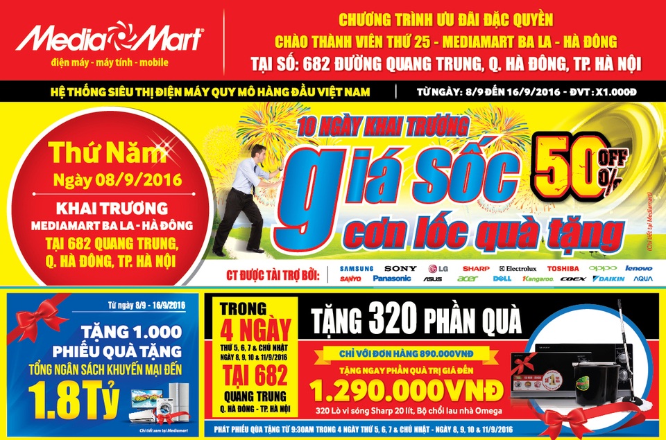 MediaMart khai trương siêu thị điện máy thứ 25 tại Hà Nội - 2 Đặc biệt, gian hàng gia dụng đồng giá 99,000đ tại Mediamart BaLa là điểm tham quan mua sắm hấp dẫn với loạt sản phẩm một giá chỉ 99,000 đồng gồm nồi cơm điện 1,8 Lít, máy xay sinh tố Kangaroo, bộ nồi Inox Rainy 3 chiếc.