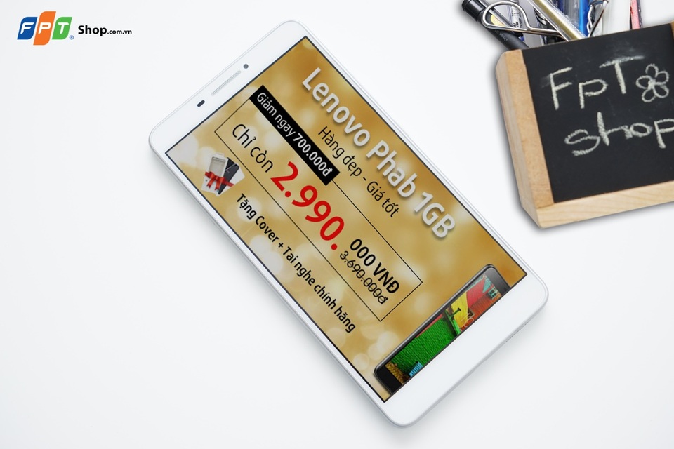 
Để nhận được tất cả ưu đãi khi mua Lenovo Phab, khách hàng có thể đến hơn 350 cửa hàng FPT Shop trên toàn quốc , bạn có thể chọn cửa hàng gần nhất tại đây hoặc đặt mua online. Tham khảo thêm tại đây hoặc gọi hotline miễn phí 1800 6601 để được tư vấn và đặt mua hàng nhanh.
