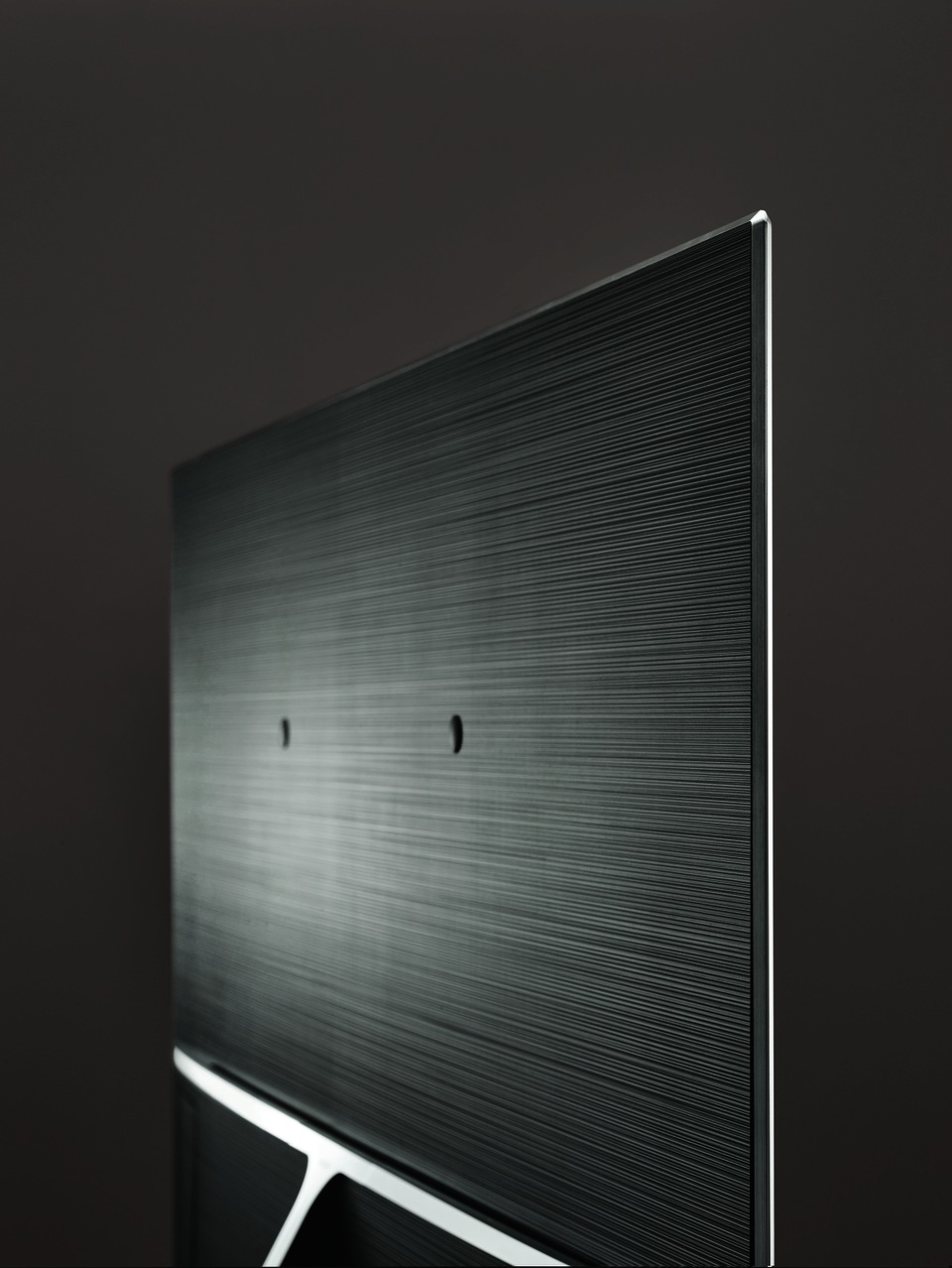 Samsung mang ngôn ngữ thiết kế Purism vào các dòng TV cao cấp - 2 Thiết kế trau chuốt của TV Dignity gây ấn tượng mạnh nhờ vẻ đẹp liền mạch đầy cuốn hút từ trước ra sau.