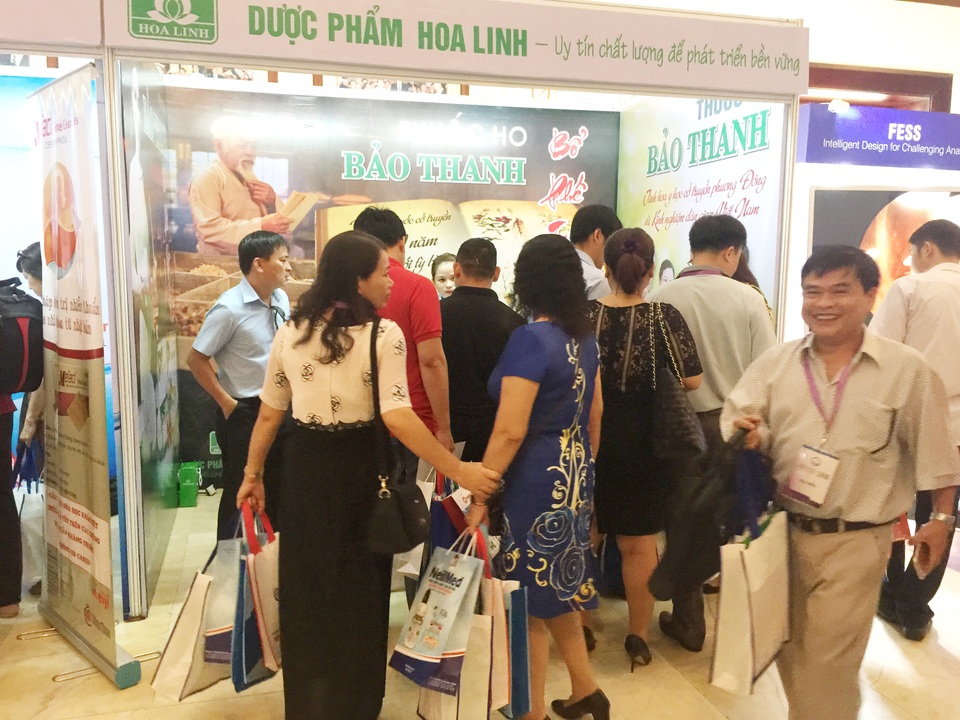 Hội nghị Tai mũi họng toàn quốc 2016 - 2 (Gian hàng Thuốc ho Bảo Thanh tại hội nghị)
