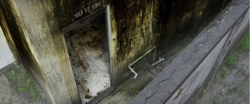 Nhà vệ sinh trường học: Nỗi khổ câm lặng suốt bao năm qua - 2 Chất lượng nhà vệ sinh trường học luôn là mối bận tâm của các bậc phụ huynh