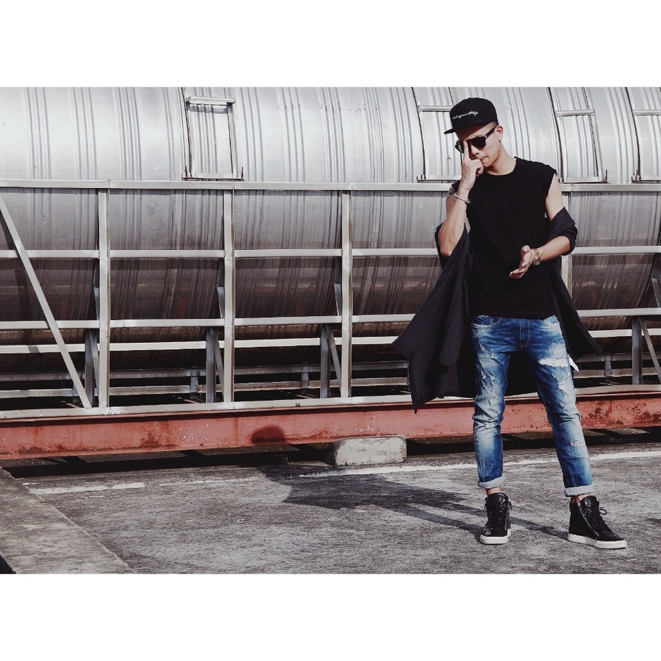 Big Daddy đánh thức năm mới với những dự án nặng ký - 2
Big Daddy đã có kế hoạch cho những trải nghiệm năm mới khác lạ và bùng nổ cùng với bạn bè, đồng nghiệp và người hâm mộ