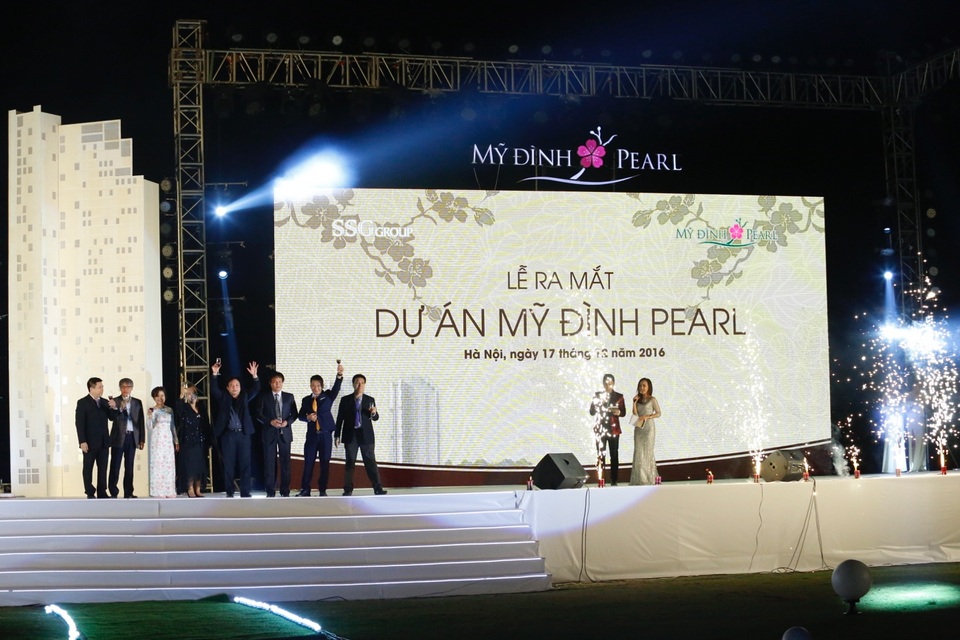 Đêm nhạc “ Pearly Night With SSG” đánh dấu sự có mặt của Tập Đoàn SSG tại Hà Nội - 2 Đêm nhạc có sự góp mặt của ca sĩ Thanh Lam, Uyên Linh, Văn Mai Hương, Hồ Trung Dũng và Đức Tuấn với những bài hát sâu lắng, ngọt ngào đã đi sâu vào trái tim mỗi người con Hà Nội.