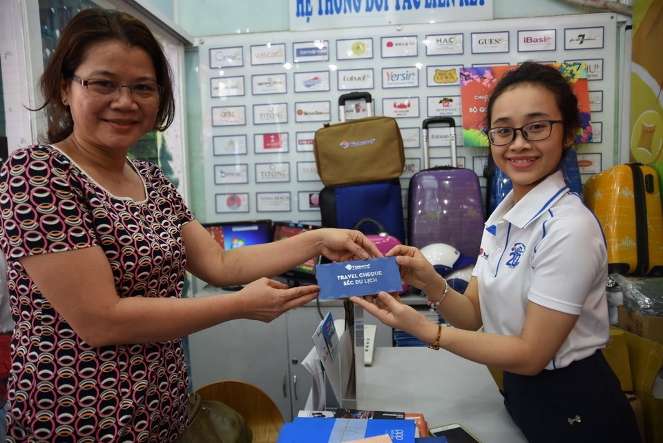 Có gì đặc biệt tại chợ phiên du lịch cuối tuần? - 2 • Giảm đến 1,5 triệu đồng cho khách hàng sở hữu thẻ Thành viên Vietravel