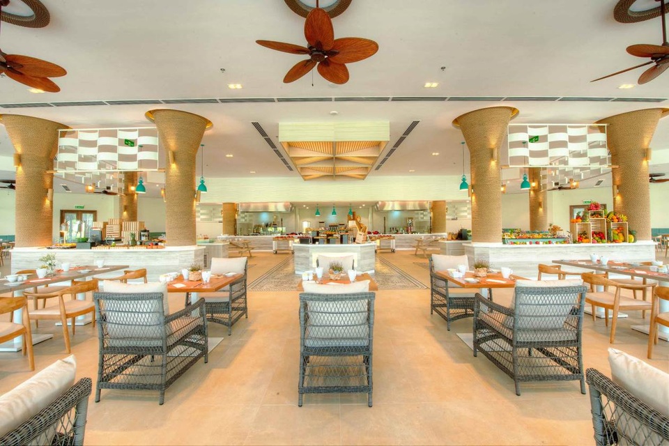 Khám phá Sol Beach House Phú Quốc, thiên đường nghỉ dưỡng mới nhất tại Việt Nam - 2 Nhà hàng The Kitchen phục vụ những món ăn phong phú và hấp dẫn