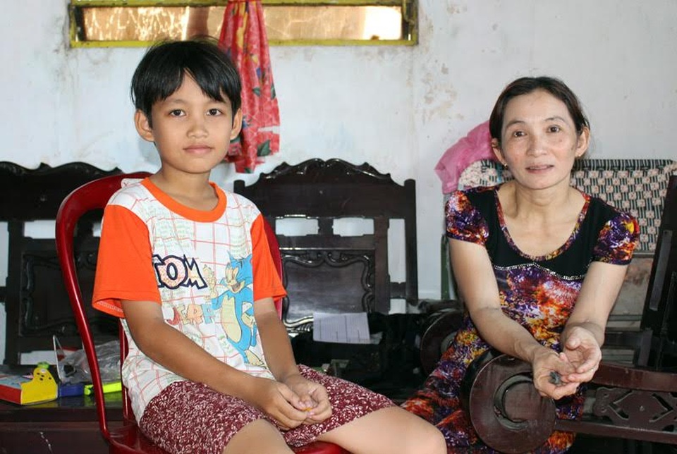 Chuỗi bi kịch hậu trúng số độc đắc ở miền Tây - 2 Niềm vui của chị Phượng giờ là cố gắng nuôi đứa con trai ăn học đàng hoàng