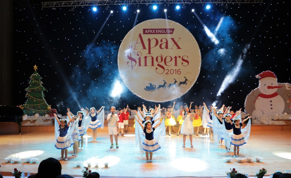 
Màn trình diễn kết hợp của các con.
