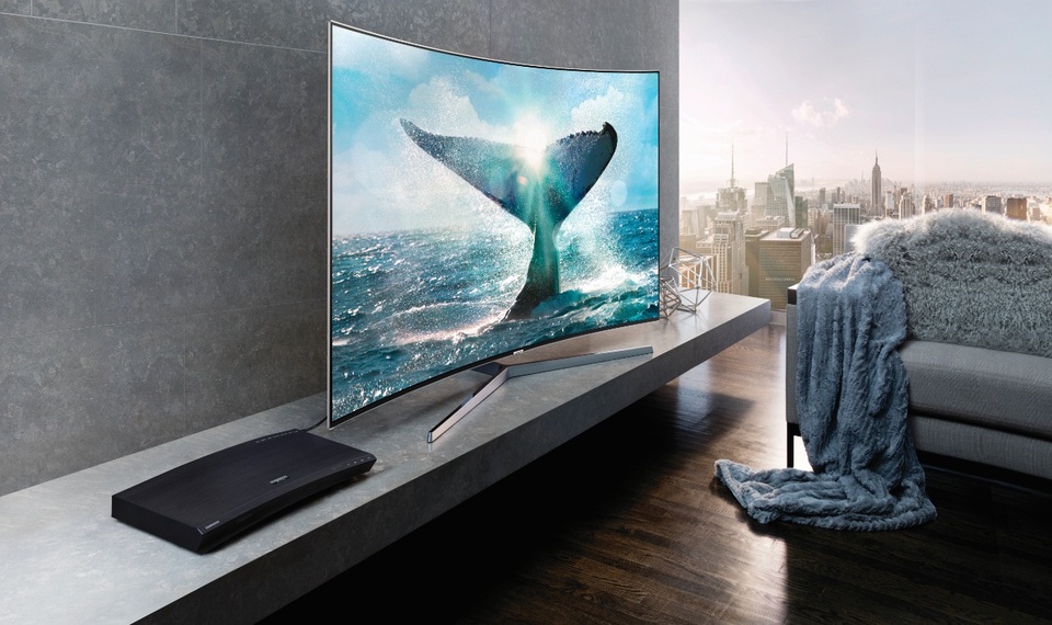 Các ưu điểm giúp TV Samsung SUHD KS9000 "không đối thủ" - 2 KS900 có thiết kế hoàn mỹ như một tác phẩm nghệ thuật