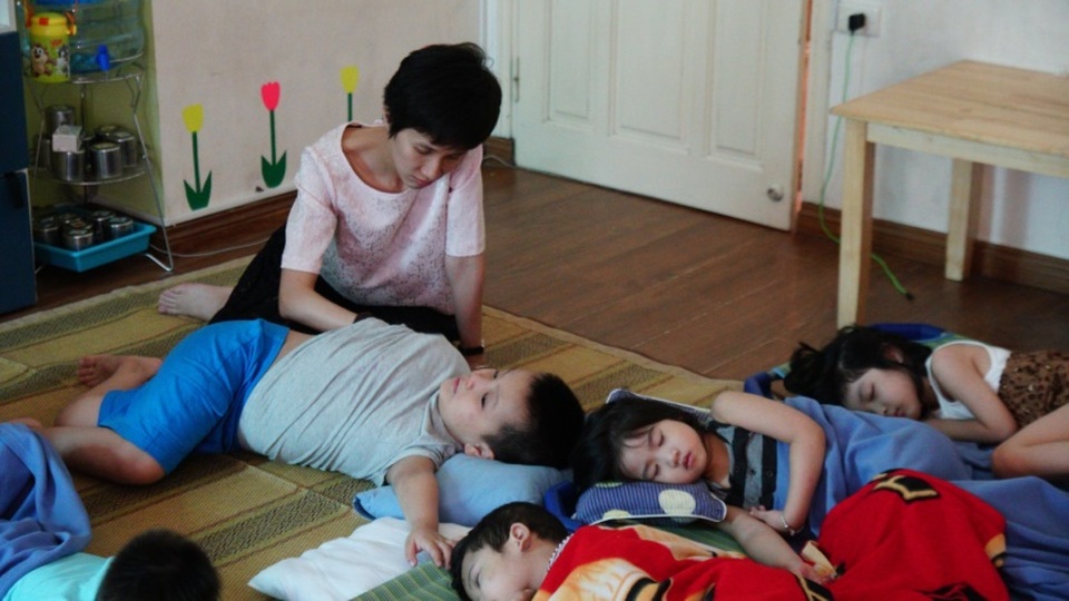 Hành trình điều trị viêm da cơ địa của cậu bé 6 tuổi - 3 Hành trình điều trị viêm da cơ địa của cậu bé 6 tuổi - 3