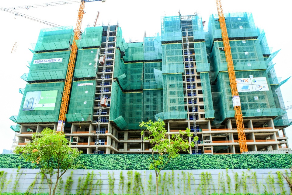 EcoLife Capitol đáp ứng tiêu chí công trình xanh EDGE - 3 Dự án EcoLife Capitol đã thi công xong sàn tầng 34, đang thi công sàn tầng 35 của dự án