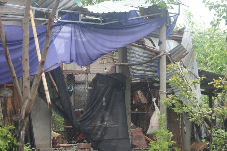 Mưa lớn, 1 người bị lũ cuốn trôi, đường sắt tê liệt - 7 Mưa lớn, 1 người bị lũ cuốn trôi, đường sắt tê liệt - 7