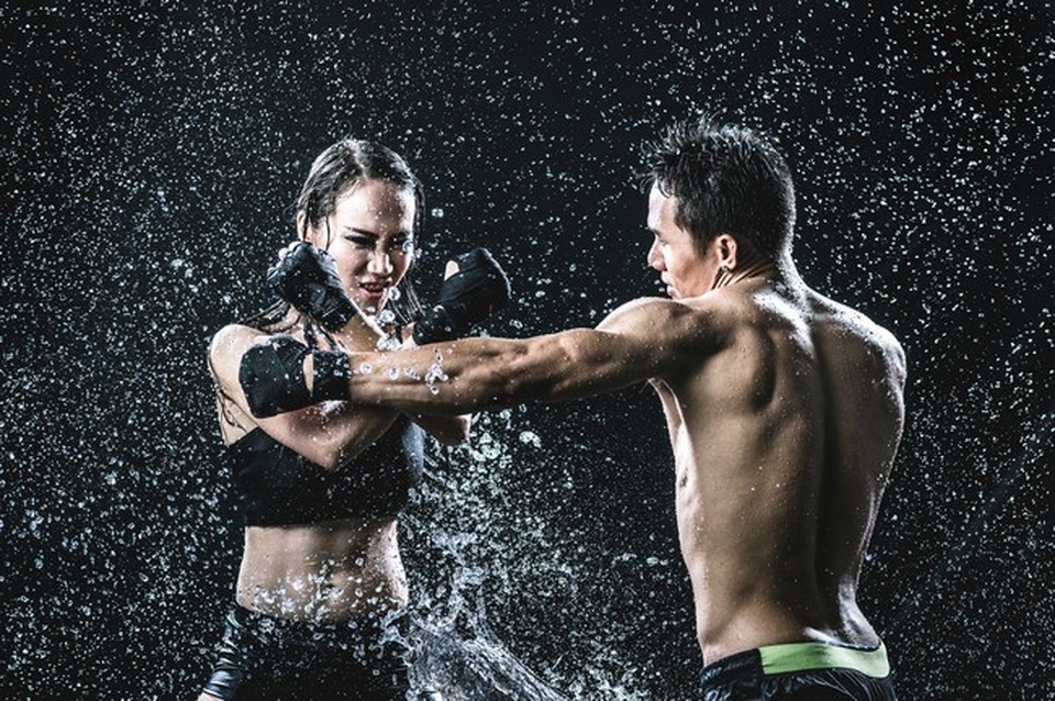 Đả nữ 8x quyến rũ tung loạt ảnh đánh gục cánh mày râu - 4