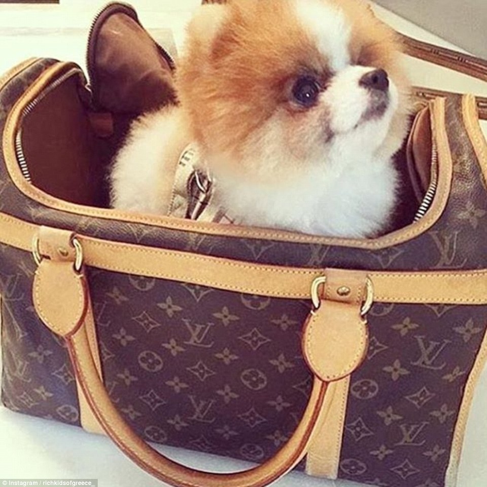 Cuộc sống xa xỉ khó tin của con nhà giàu Hy Lạp - 5