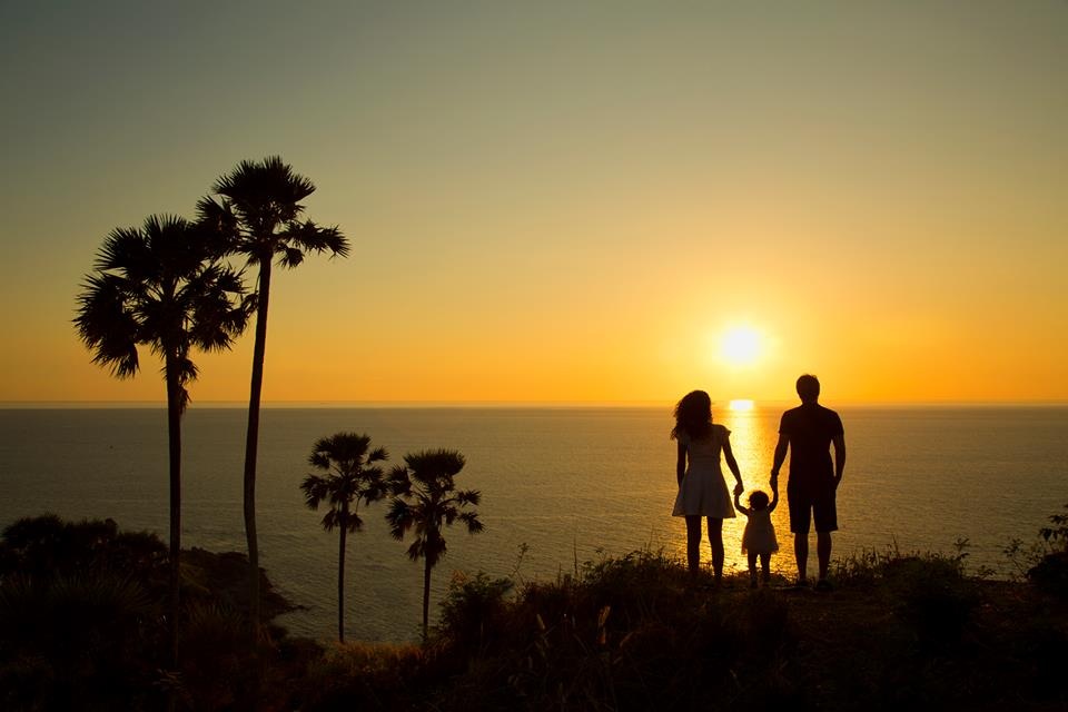 Bộ ảnh cực yêu của bé gái 2 tuổi du lịch qua 30 nước cùng cha mẹ - 6