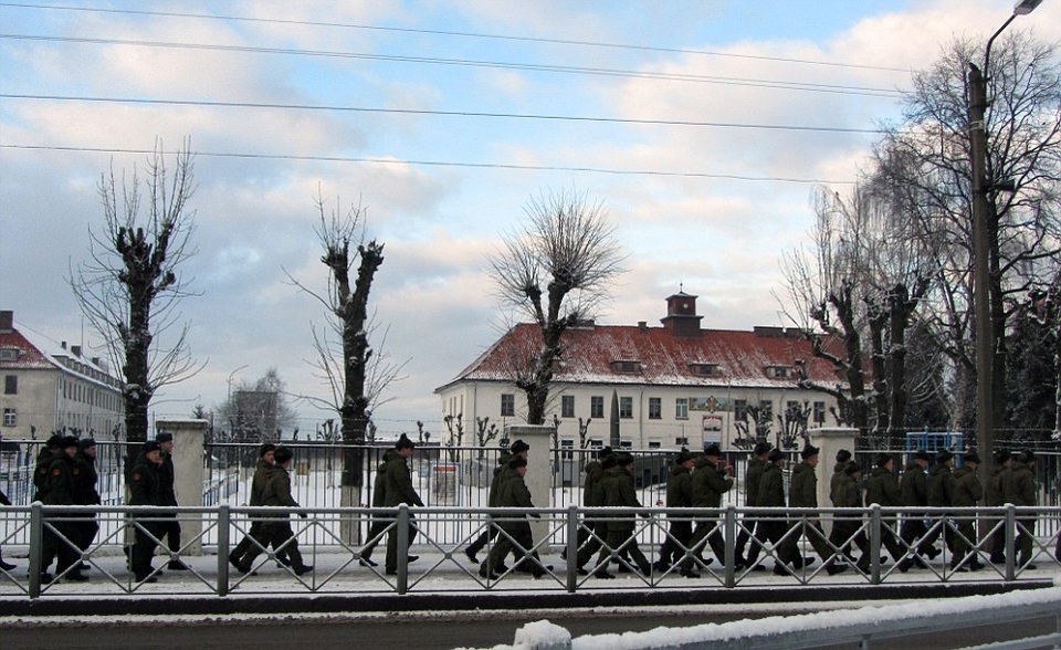 Bên trong căn cứ tên lửa tối mật của Nga ở Kaliningrad - 2
Căn cứ đặt tại Kaliningrad được coi là vị trí của Nga gần nhất với thủ đô London và các thành phố lớn của phương Tây, cũng như cung cấp cho Moscow có được lợi thế chiến lược trong trường hợp xảy ra xung đột.