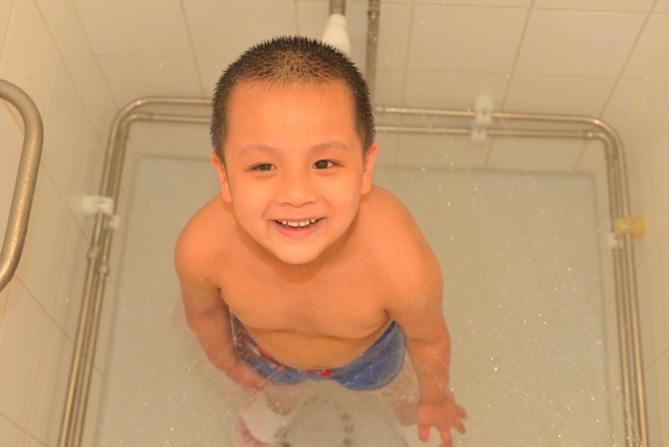 Hành trình điều trị viêm da cơ địa của cậu bé 6 tuổi - 6 Hành trình điều trị viêm da cơ địa của cậu bé 6 tuổi - 6