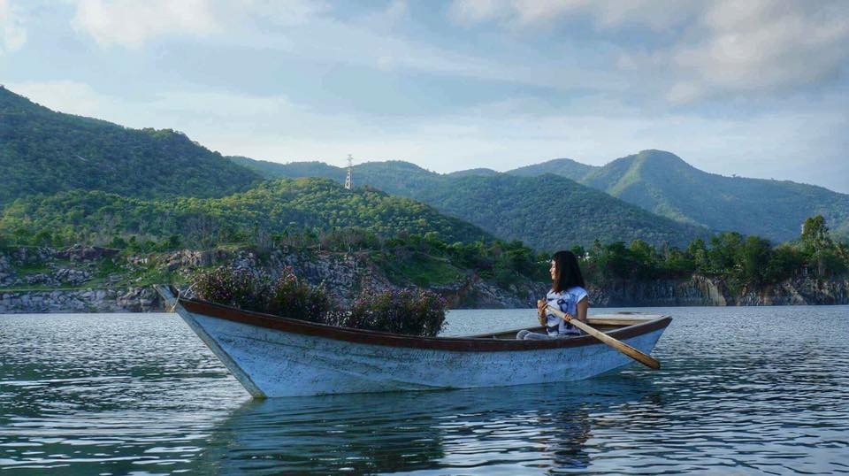 Cảnh đẹp Hồ Đá Xanh khiến giới trẻ "phát sốt" - 5 Cảnh đẹp Hồ Đá Xanh khiến giới trẻ "phát sốt" - 5