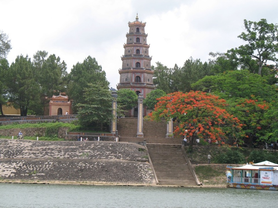 Những điểm du lịch tâm linh cho chuyến hành hương cuối năm - 6 Những điểm du lịch tâm linh cho chuyến hành hương cuối năm - 6