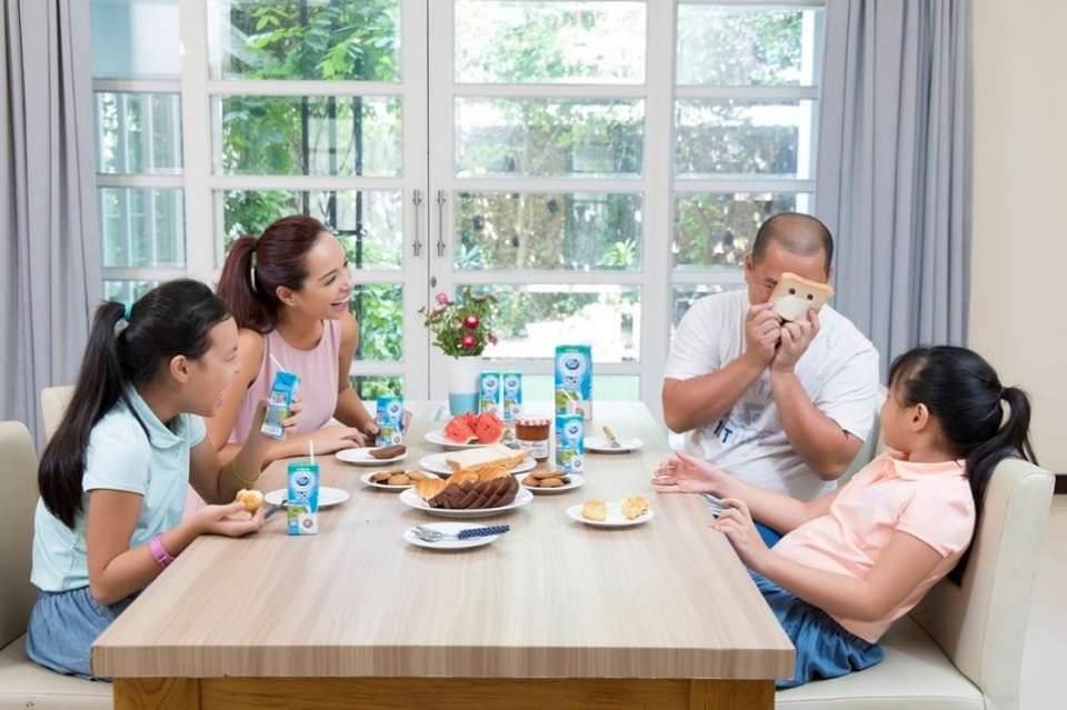 Đốn tim với loạt ảnh năng động của gia đình sao Việt - 9 Đốn tim với loạt ảnh năng động của gia đình sao Việt - 9