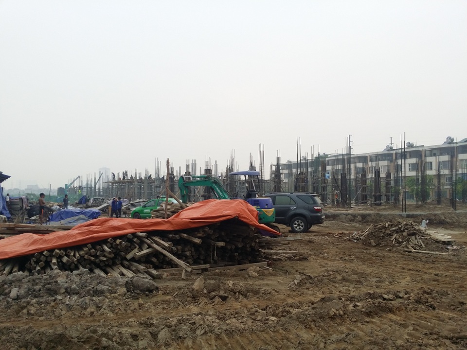 Truy tìm nguyên nhân khác biệt giá nhà đất trong cùng khu vực - 2 Truy tìm nguyên nhân khác biệt giá nhà đất trong cùng khu vực - 2