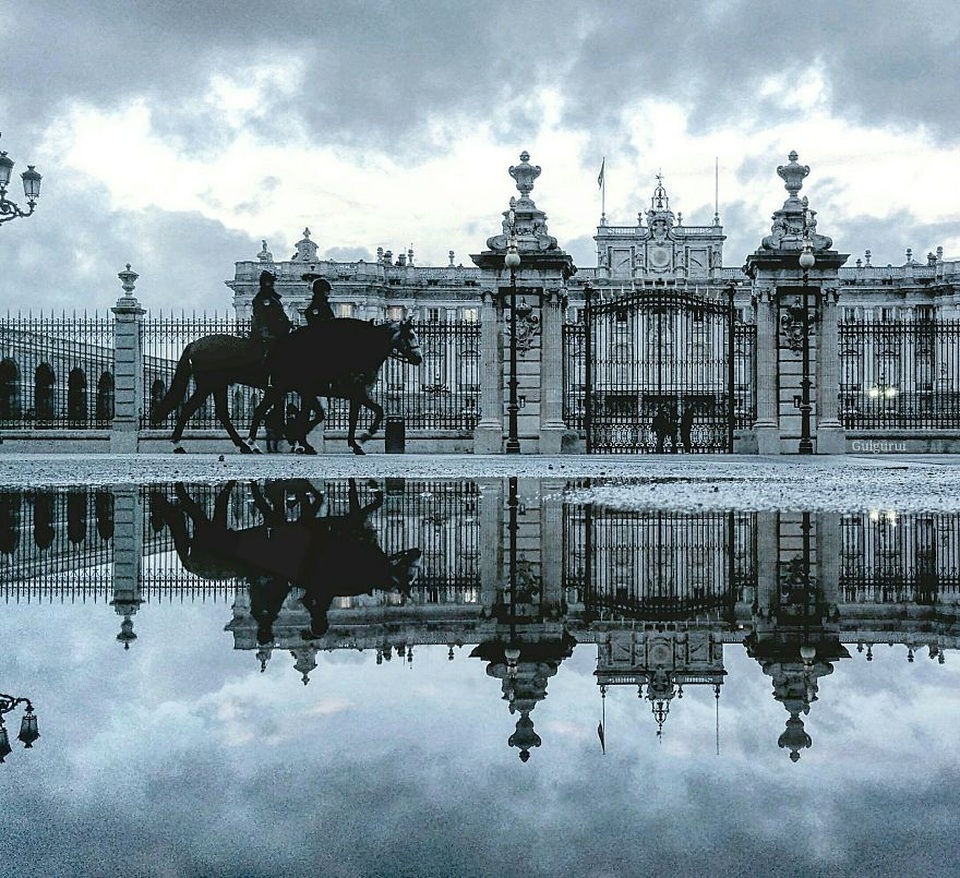 
Ở Madrid, Tây Ban Nha.
