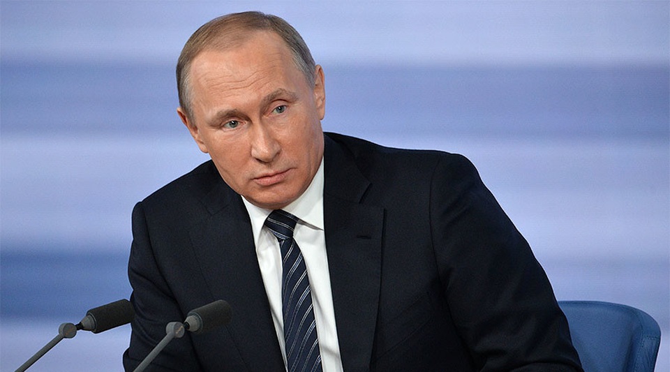 Ông Putin lần đầu lên tiếng về cáo buộc can thiệp bầu cử tổng thống Mỹ - 7
Tổng thống Nga Vladimir Putin tại cuộc họp báo. (Ảnh: Sputnik)