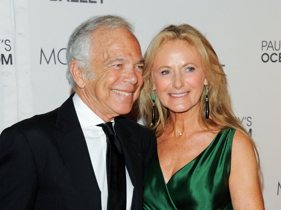 Cuộc sống xa hoa của tỷ phú huyền thoại thời trang Mỹ - 10 Cuộc sống xa hoa của tỷ phú huyền thoại thời trang Mỹ - 10