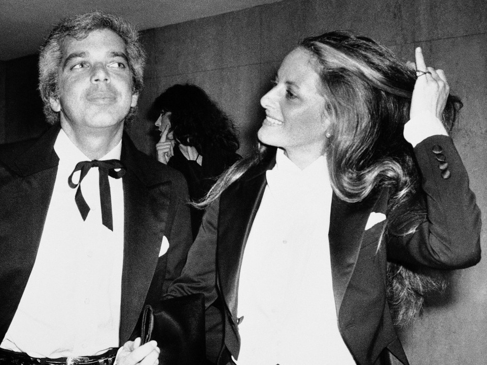 Cuộc sống xa hoa của tỷ phú huyền thoại thời trang Mỹ - 6 Cuộc sống xa hoa của tỷ phú huyền thoại thời trang Mỹ - 6