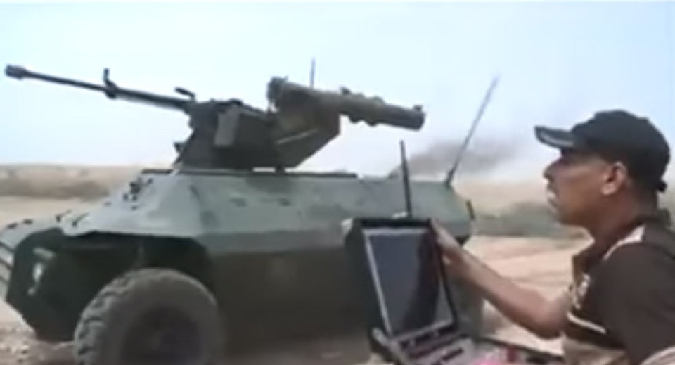 Robot chiến tranh của Iraq xuất hiện lần đầu trên chiến trường Mosul - 1
Một cỗ máy chiến tranh điều khiển từ xa mới cho các lực lượng an ninh Iraq.