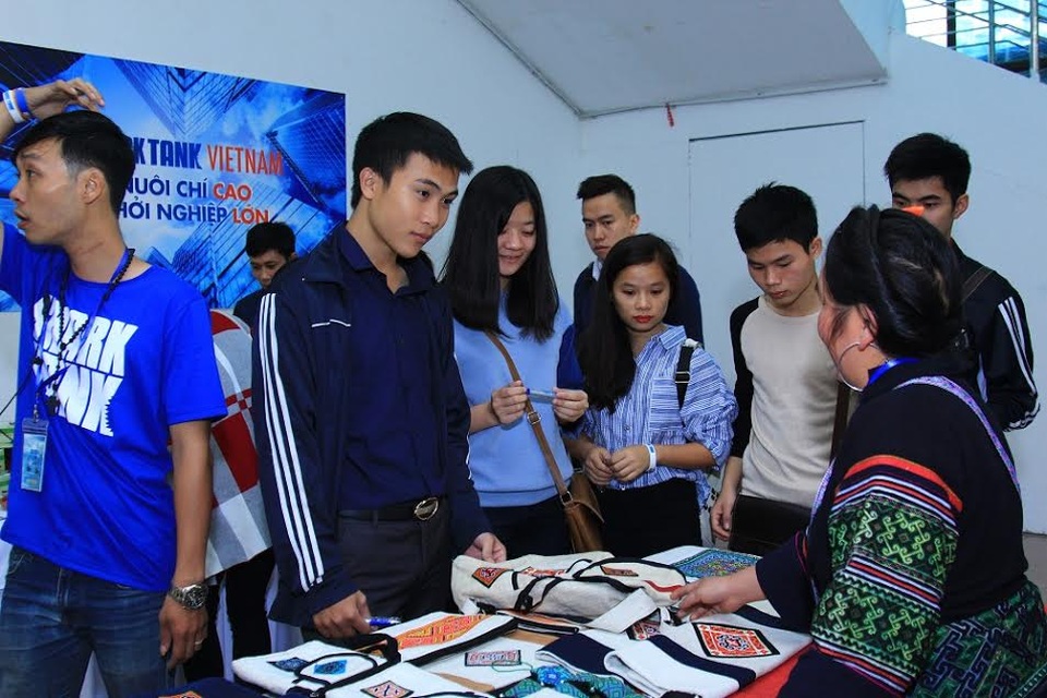 Sinh viên hào hứng với Shark Tank Việt Nam - 1 Sinh viên hào hứng với Shark Tank Việt Nam - 1