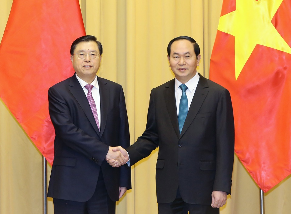 Chủ tịch nước Trần Đại Quang tiếp Ủy viên trưởng Nhân đại Trung Quốc Trương Đức Giang - 1
Chiều 9/11/2016, tại Phủ Chủ tịch, Chủ tịch nước Trần Đại Quang tiếp ông Trương Đức Giang, Uỷ viên Thường vụ Bộ Chính trị, Uỷ viên trưởng Uỷ ban Thường vụ Đại hội đại biểu Nhân dân Toàn quốc Trung Quốc (Chủ tịch Quốc hội Trung Quốc) sang thăm hữu nghị chính thức Việt Nam. Ảnh: Nhan Sáng-TTXVN