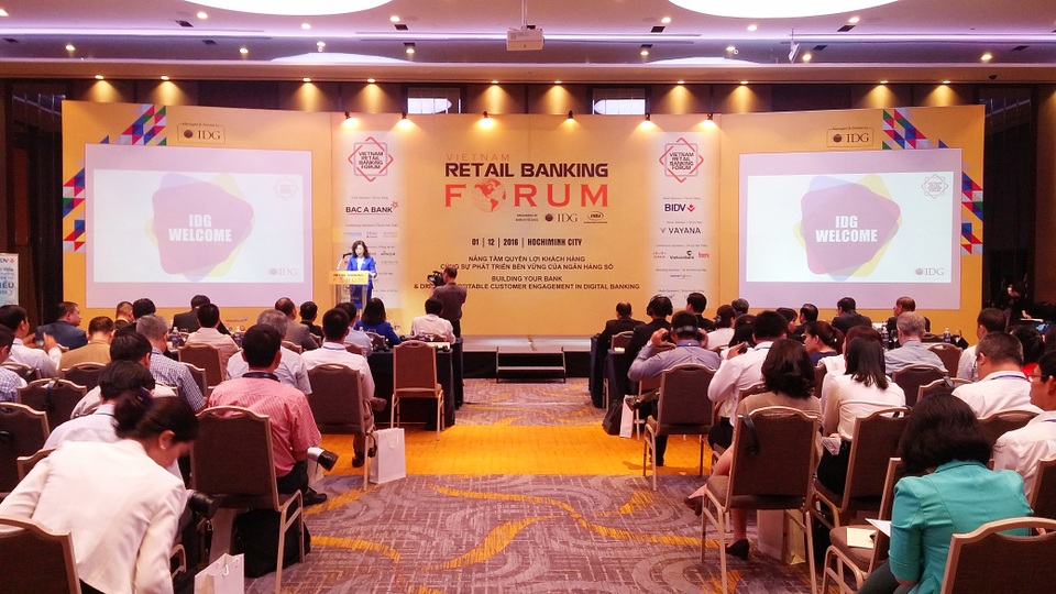 Chữ “Tâm” trong kinh doanh của BAC A BANK - 1
Toàn cảnh buổi lễ trao giải Giải thưởng Ngân hàng tiêu biểu tại Việt Nam 2016 - Vietnam Outstanding Banking Awards 2016